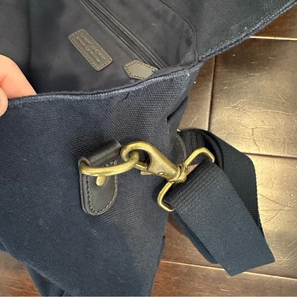 Brooks brothers messenger bag - Picture 8 of 12